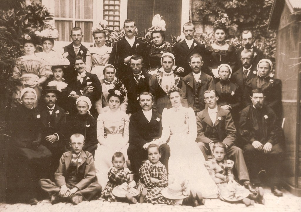 Appel aux hommes et aux femmes de cette terre