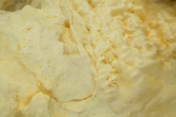 SOUFRE NATIF brut, photo Serge Briez ®capmédiations2015