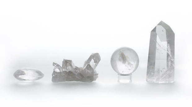 Formes variées de Quartz, photo ®Cristaux et Santé, 2017