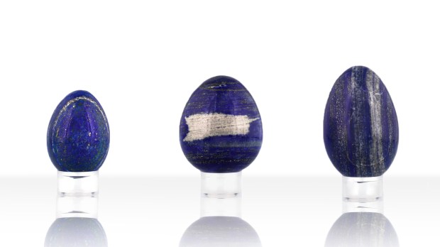 Oeufs de Lapis-lazuli, photo ®Cristaux et Bien-Être, 2018